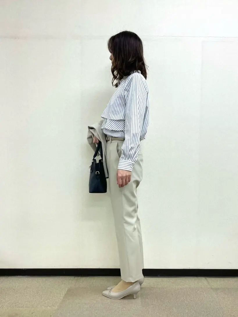 ANY SIS 小山 コーディネート画像