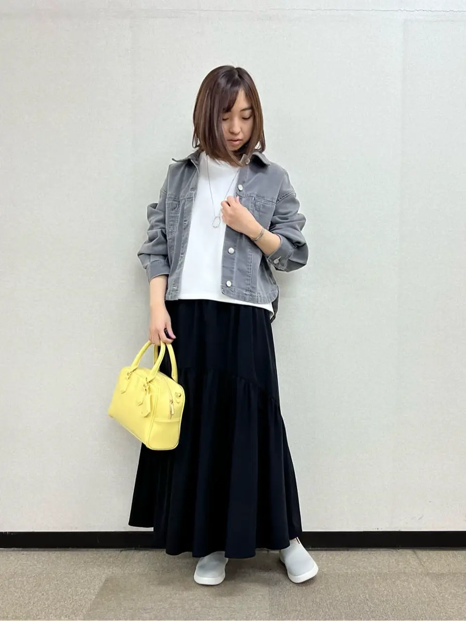 ANY SIS 村上 コーディネート画像