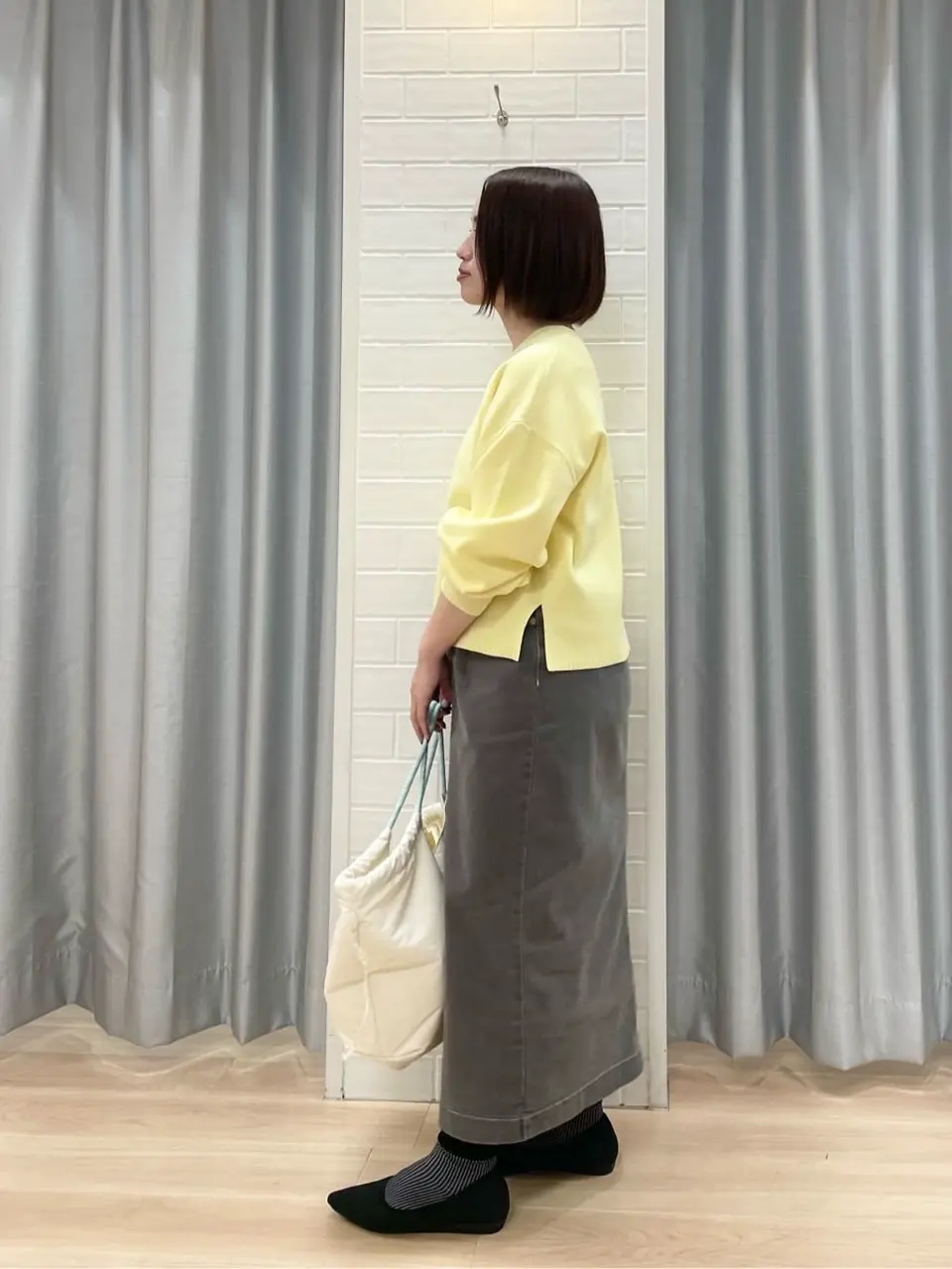 ANY SIS 丸岡 コーディネート画像