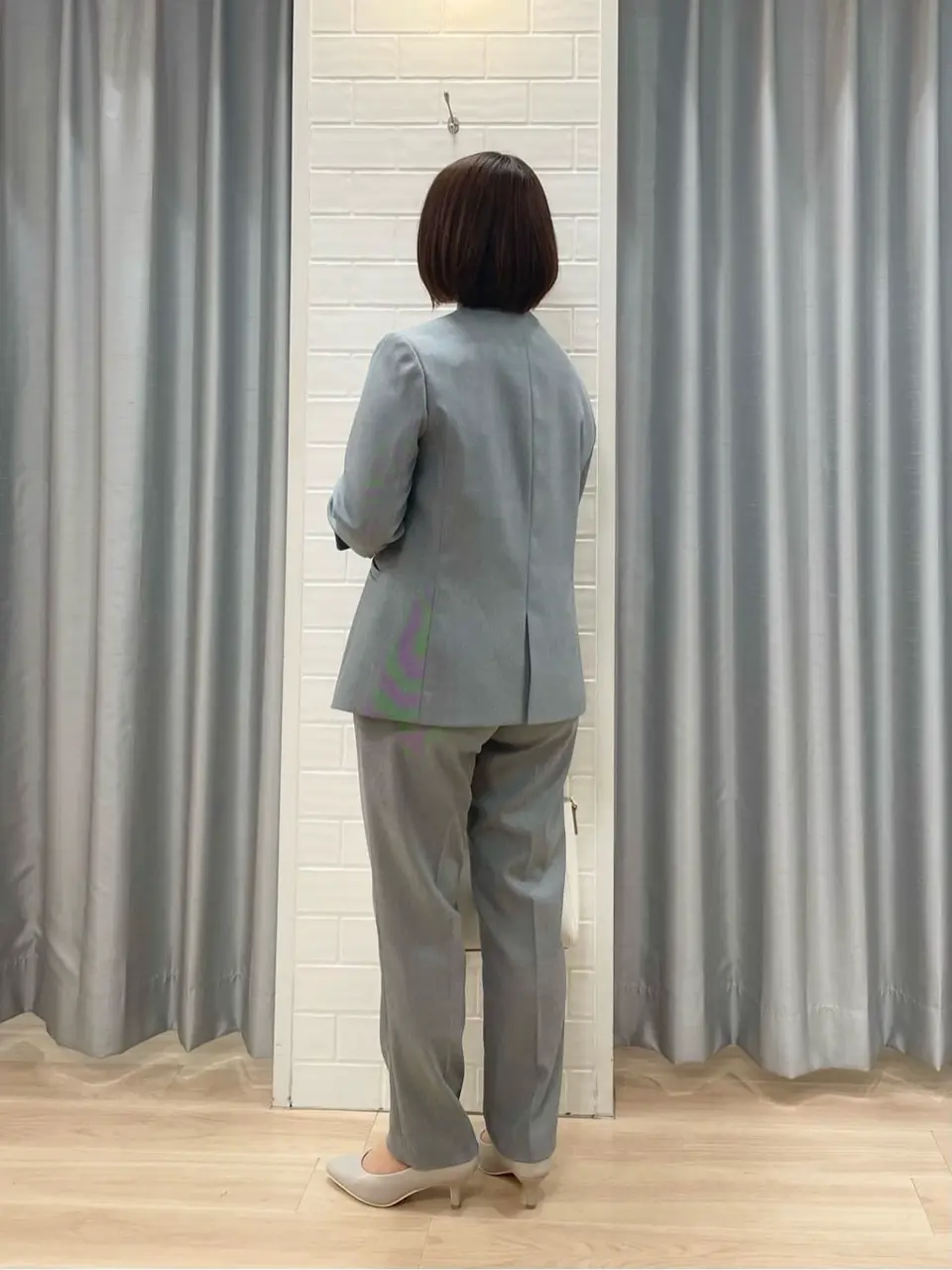 ANY SIS 丸岡 コーディネート画像