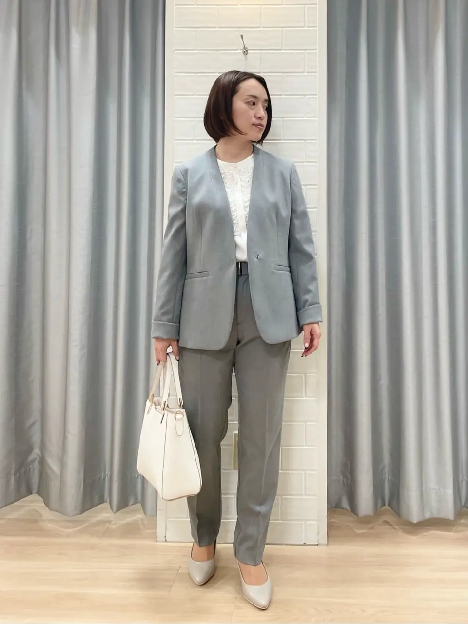 ANY SIS 丸岡 コーディネート画像