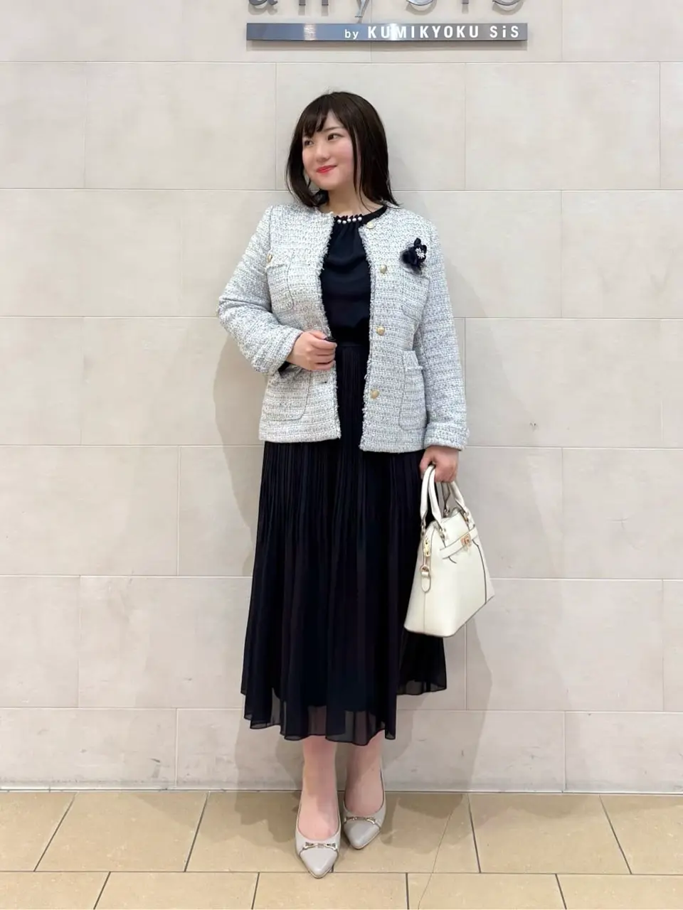 ANY SIS スタッフ コーディネート画像