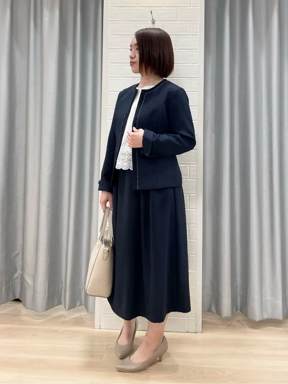 ANY SIS 丸岡 コーディネート画像