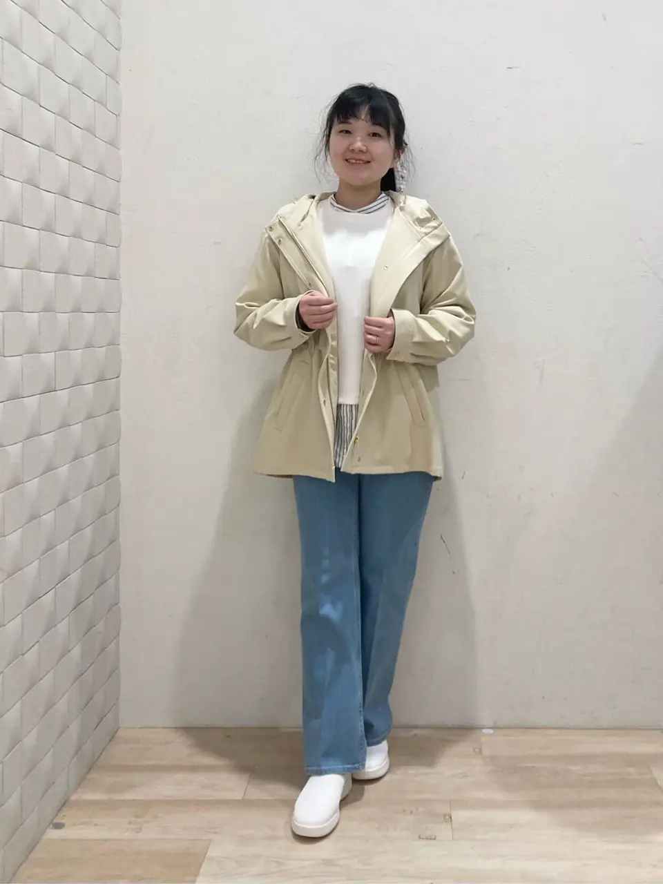 ANY SIS 川根　彩 コーディネート画像