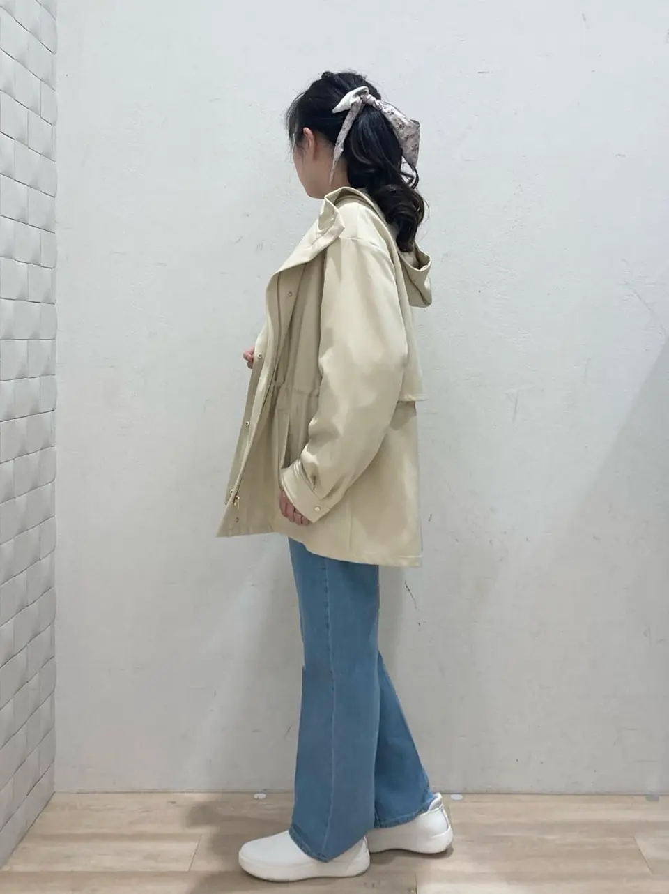 ANY SIS 川根　彩 コーディネート画像