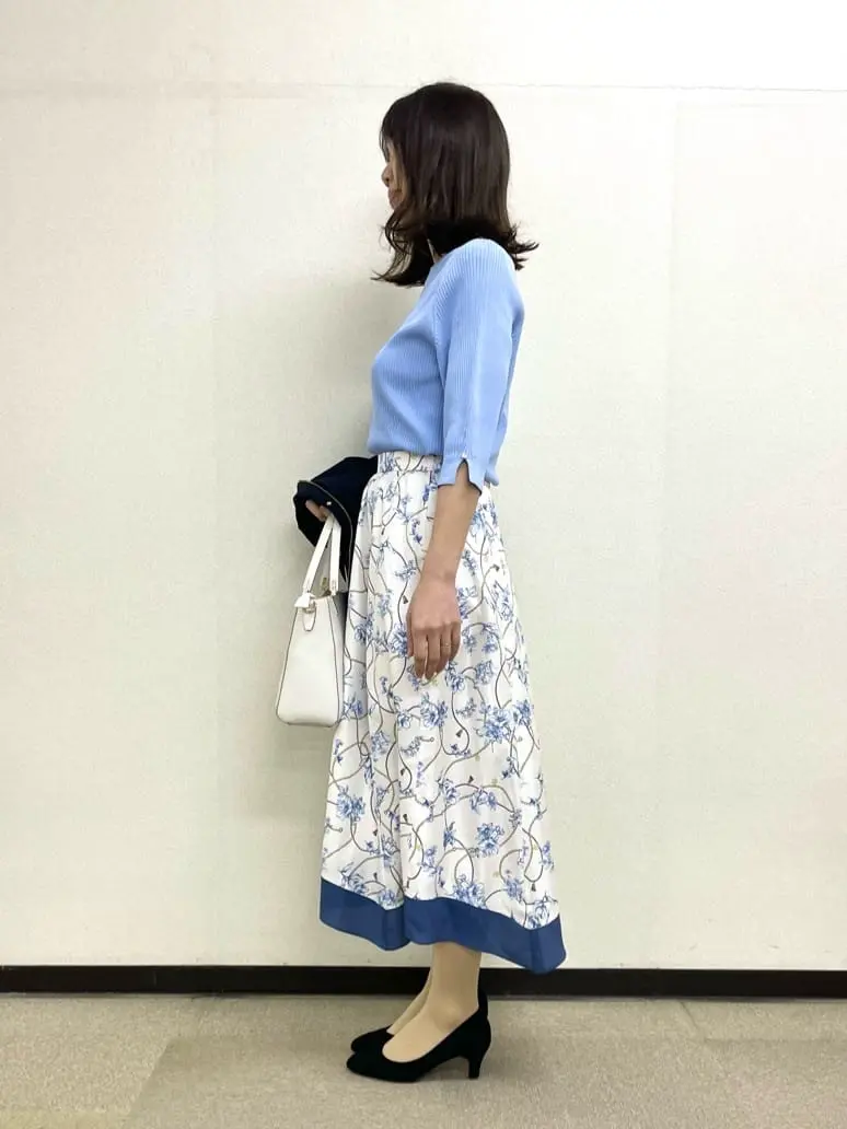 ANY SIS 小山 コーディネート画像