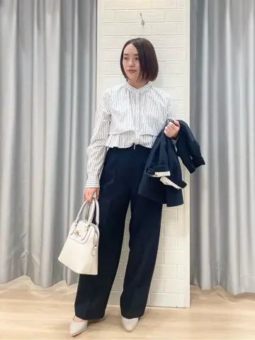 ANY SIS 丸岡 コーディネート画像