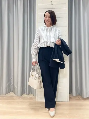 ANY SIS 丸岡 コーディネート画像