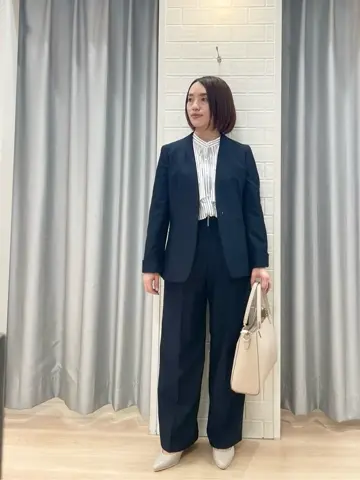 ANY SIS 丸岡 コーディネート画像