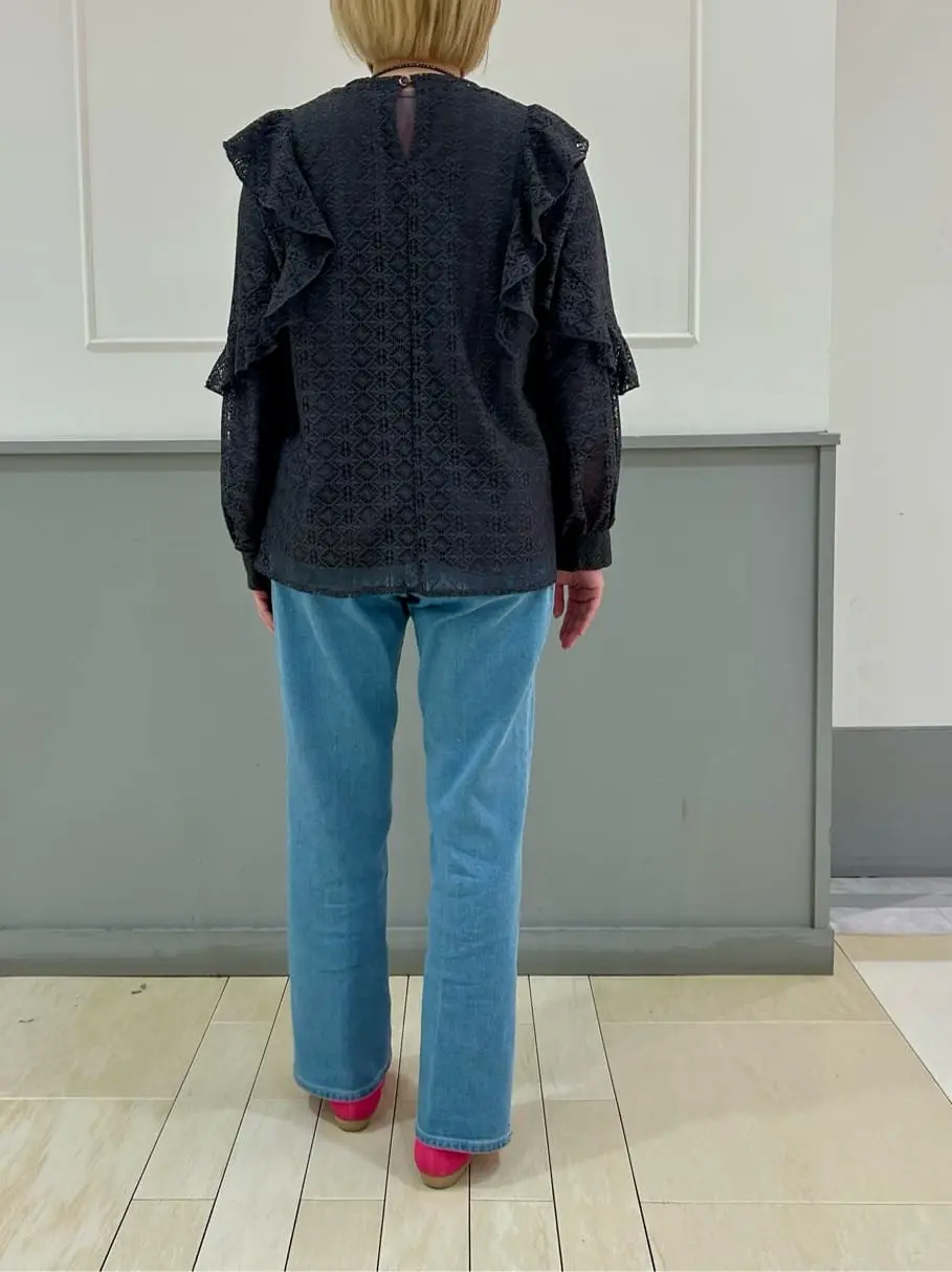 ANY SIS 咲本 コーディネート画像