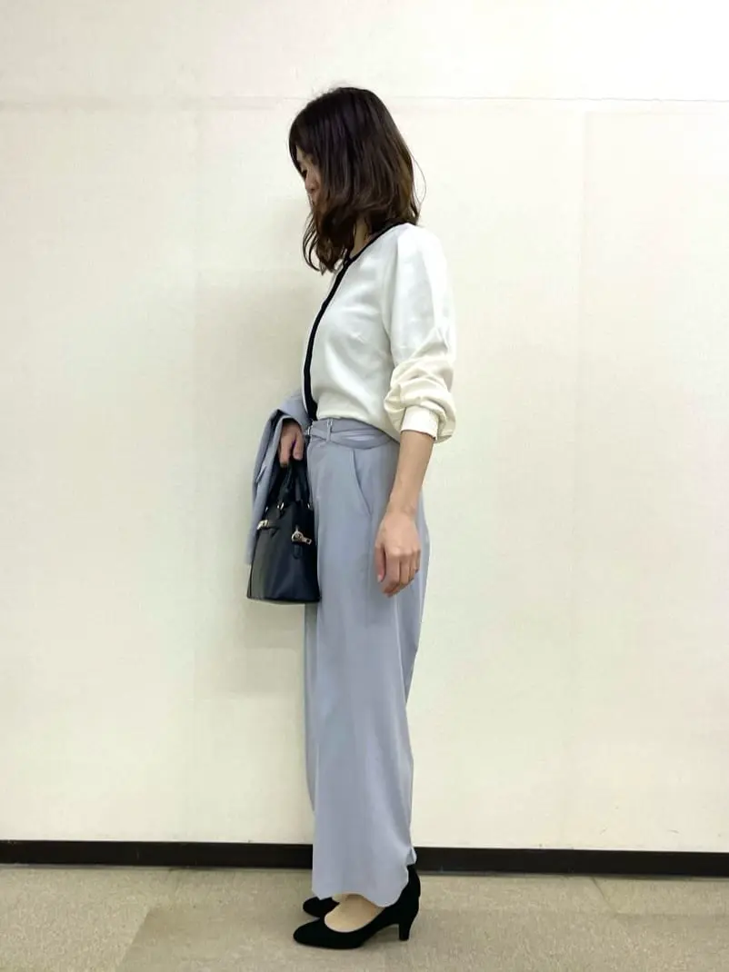 ANY SIS 小山 コーディネート画像