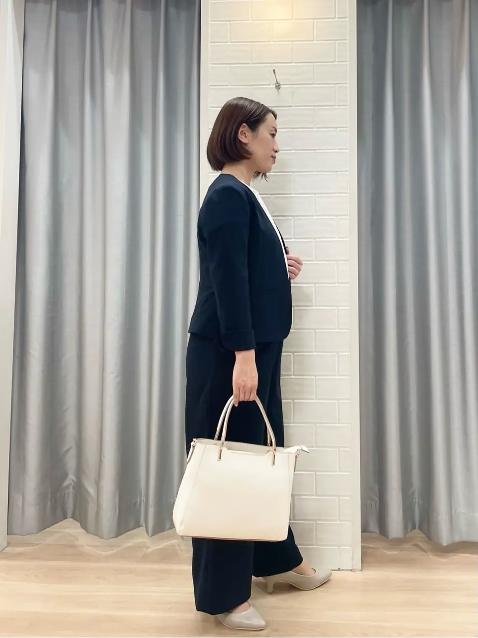 ANY SIS 丸岡 コーディネート画像