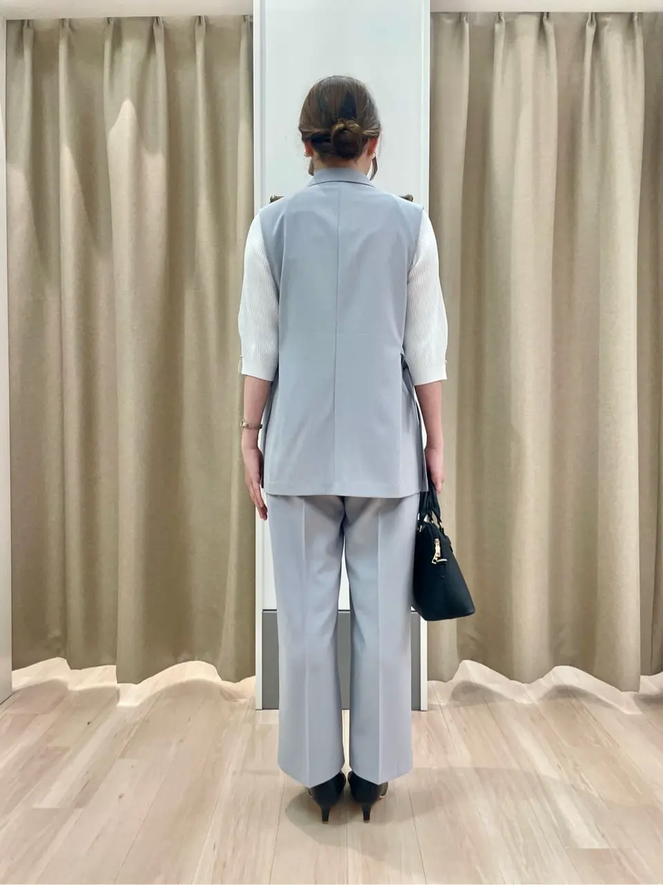 ANY SIS 笠羽 コーディネート画像