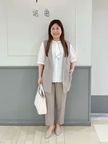 ANY SIS スタッフ コーディネート画像