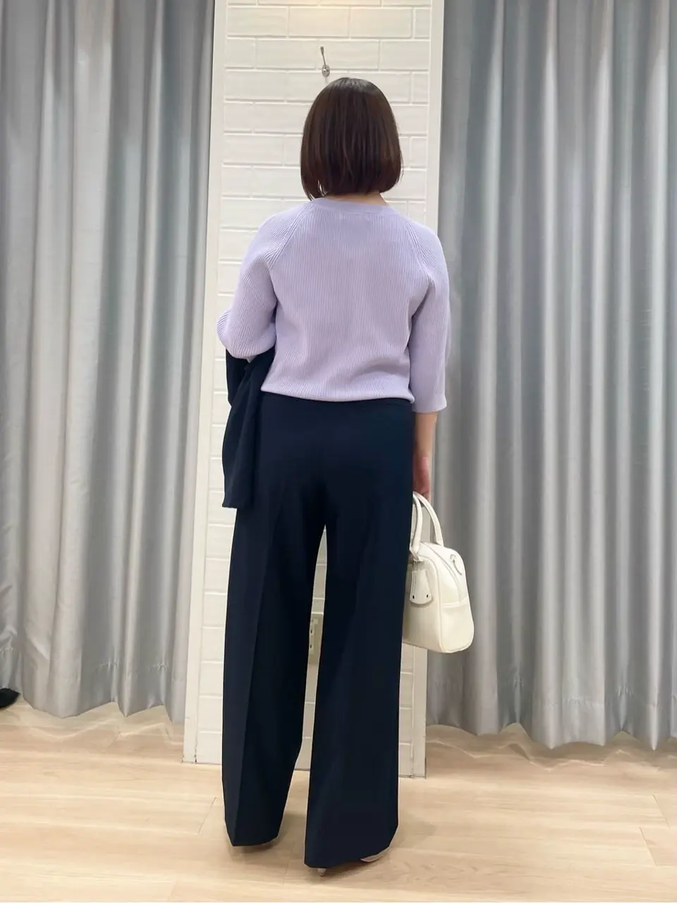 ANY SIS 丸岡 コーディネート画像