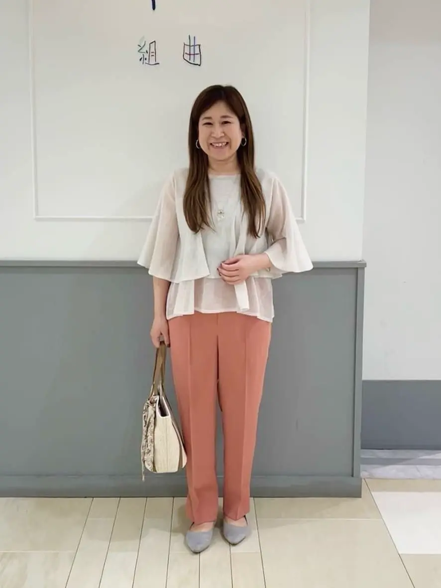 ANY SIS スタッフ コーディネート画像