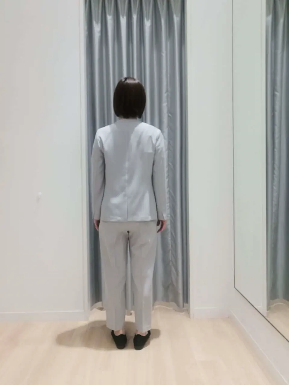 ANY SIS N コーディネート画像