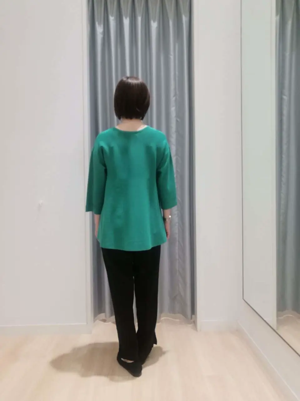 ANY SIS N コーディネート画像