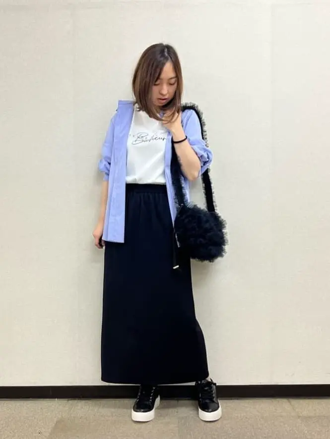 ANY SIS 村上 コーディネート画像