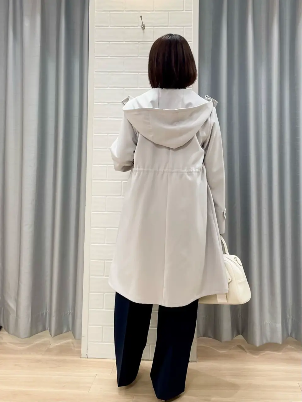 ANY SIS 丸岡 コーディネート画像