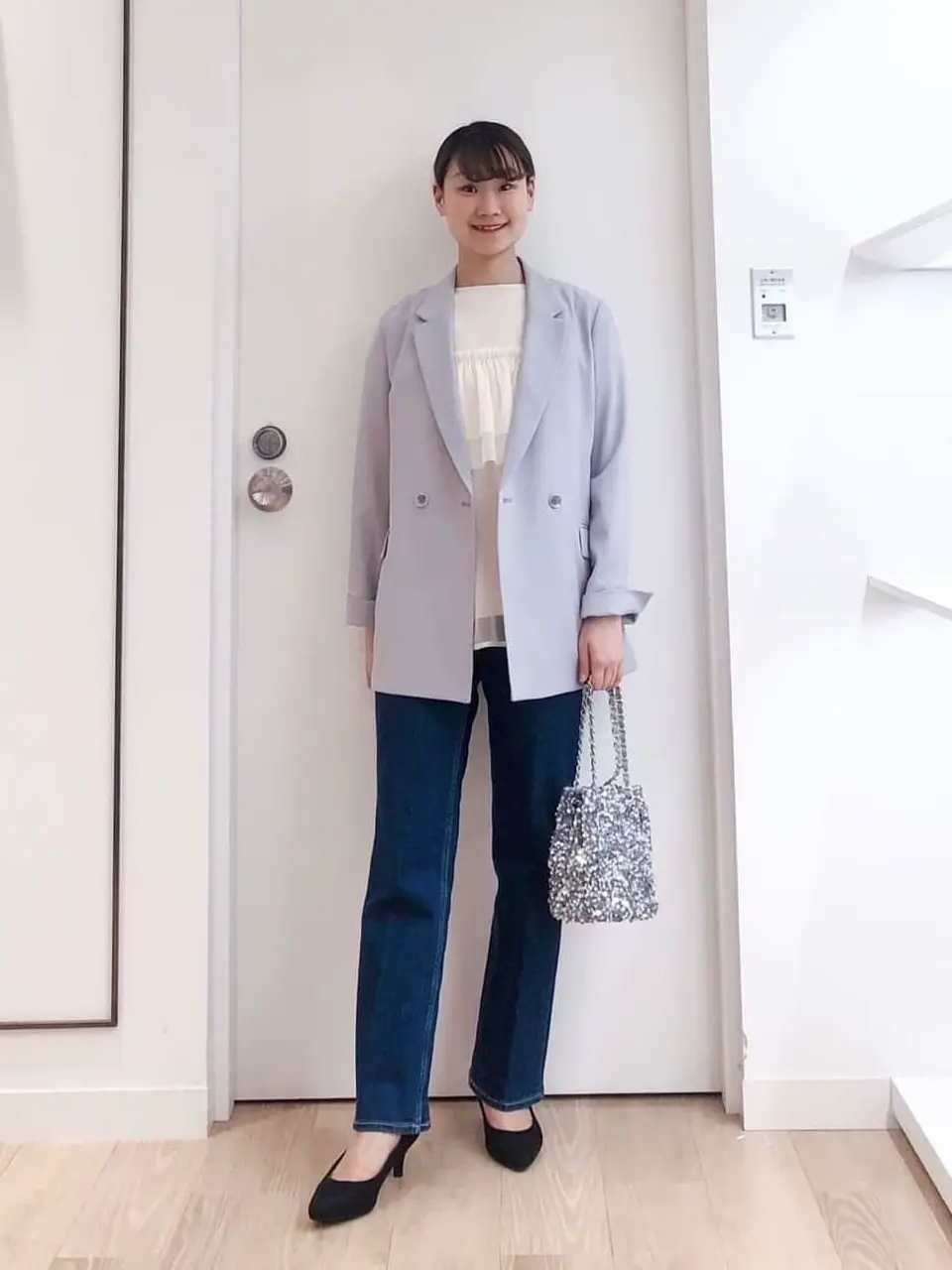 ANY SIS スタッフ コーディネート画像