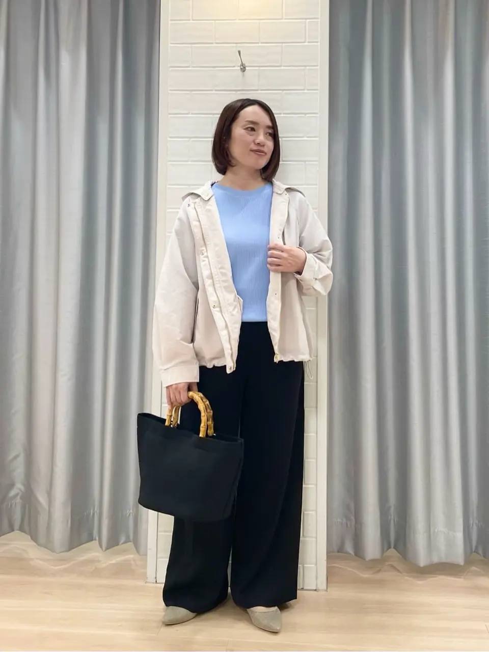 ANY SIS 丸岡 コーディネート画像