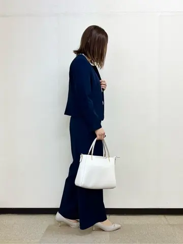 ANY SIS 村上 コーディネート画像