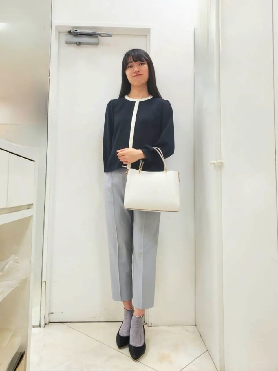 ANY SIS スタッフ コーディネート画像