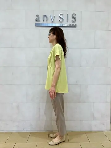 ANY SIS スタッフ コーディネート画像