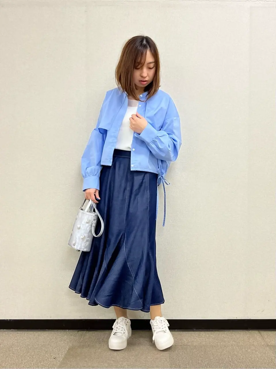 ANY SIS 村上 コーディネート画像