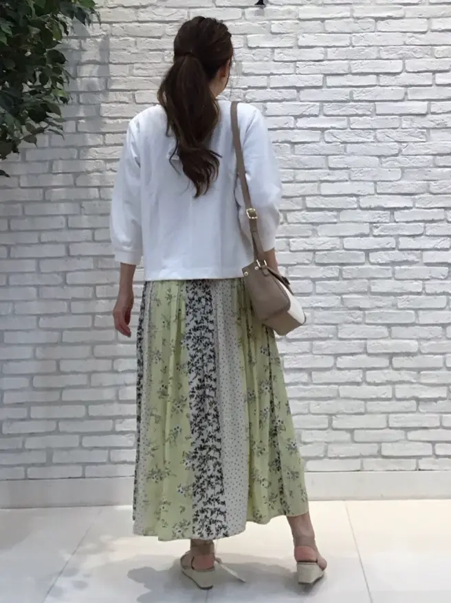 ANY SIS 東海林 コーディネート画像