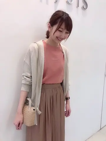 ANY SIS スタッフ コーディネート画像