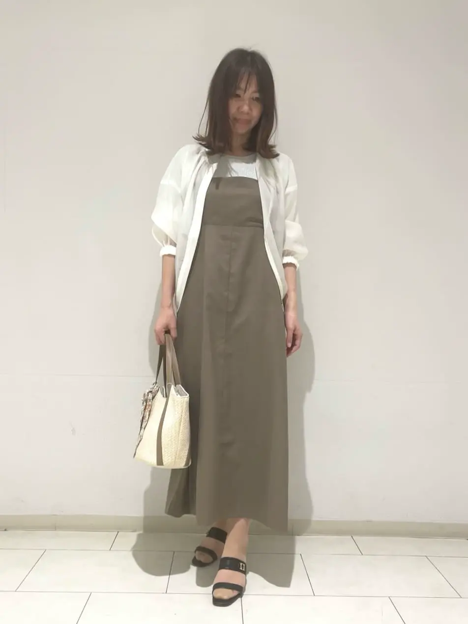 ANY SIS 小山 コーディネート画像