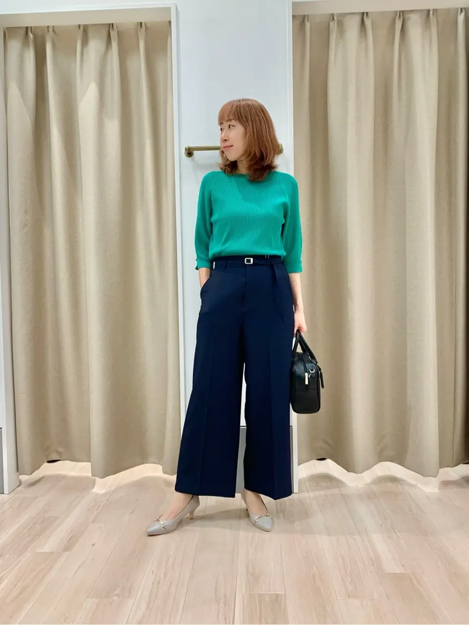 ANY SIS スタッフ コーディネート画像