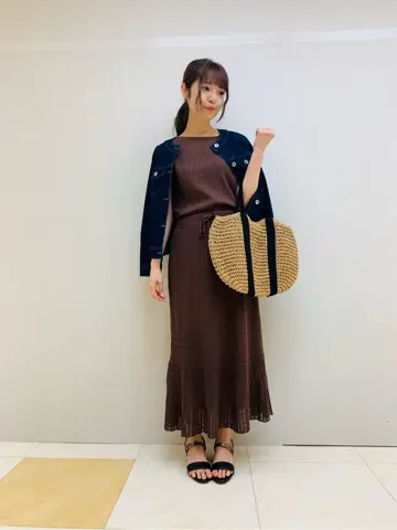 ANY SIS スタッフ コーディネート画像