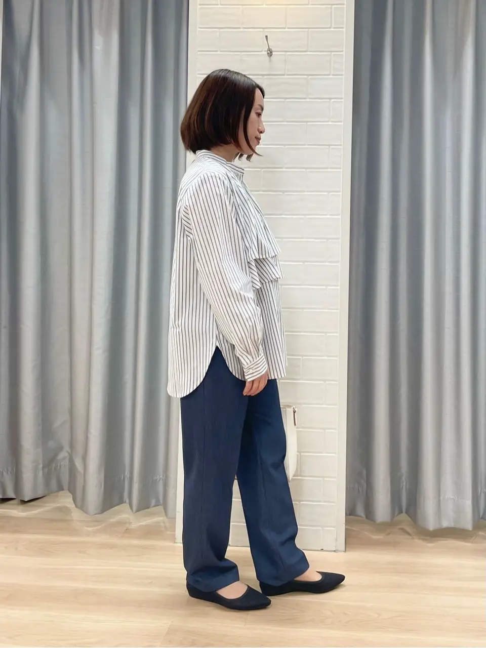 ANY SIS 丸岡 コーディネート画像