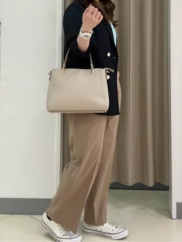 ANY SIS カモガワ コーディネート画像