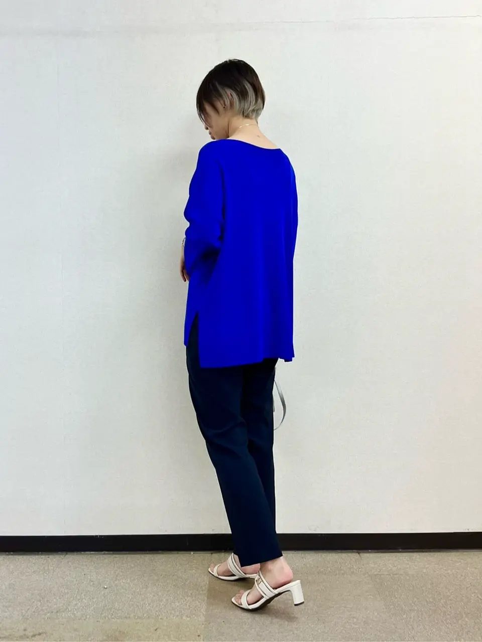 ANY SIS 村上 コーディネート画像