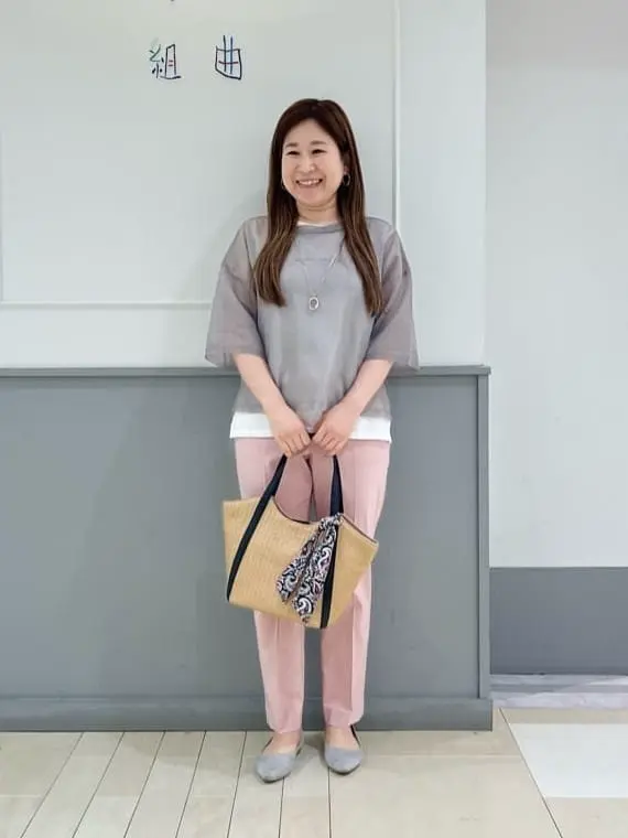 ANY SIS スタッフ コーディネート画像