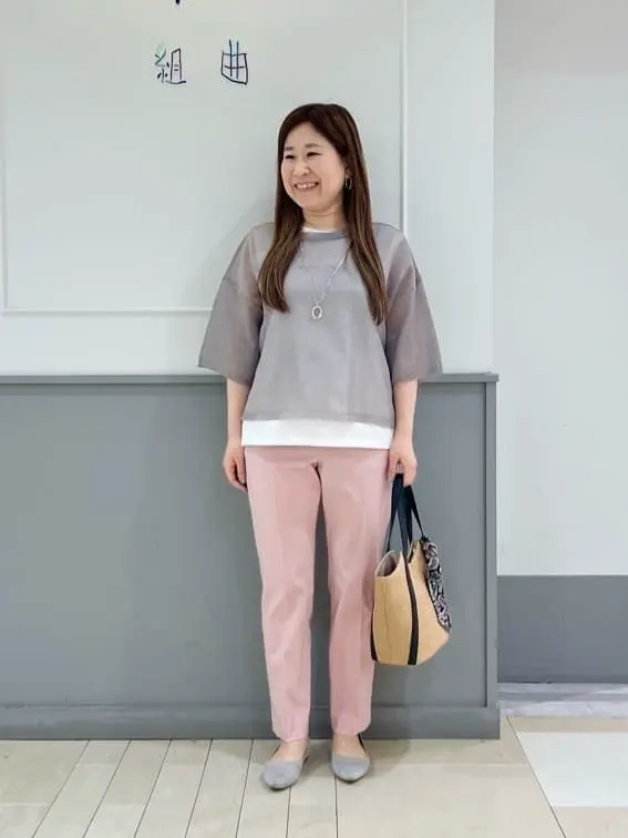 ANY SIS スタッフ コーディネート画像