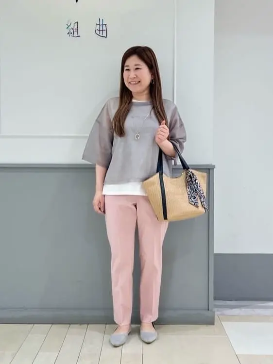 ANY SIS スタッフ コーディネート画像