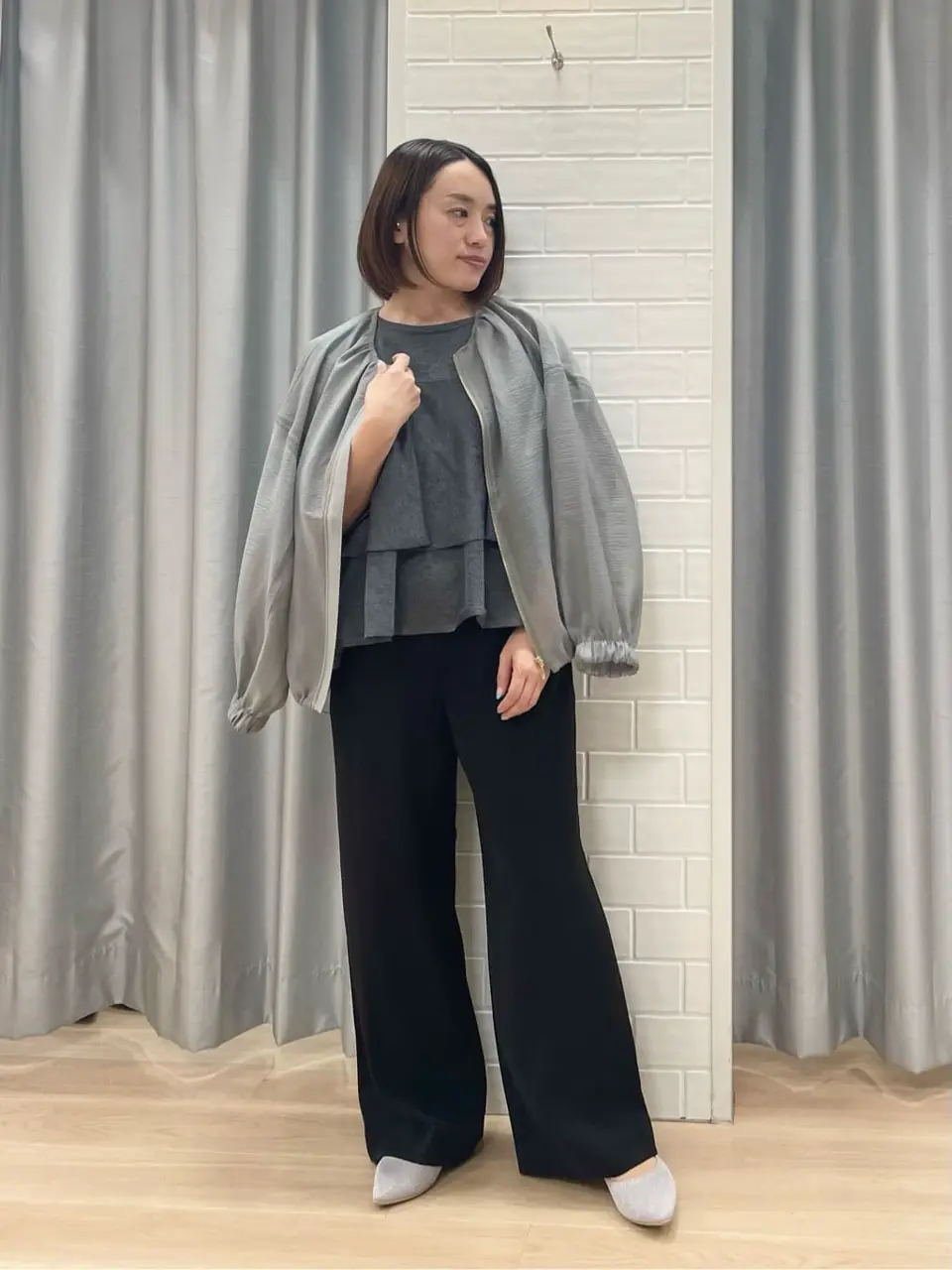 ANY SIS 丸岡 コーディネート画像