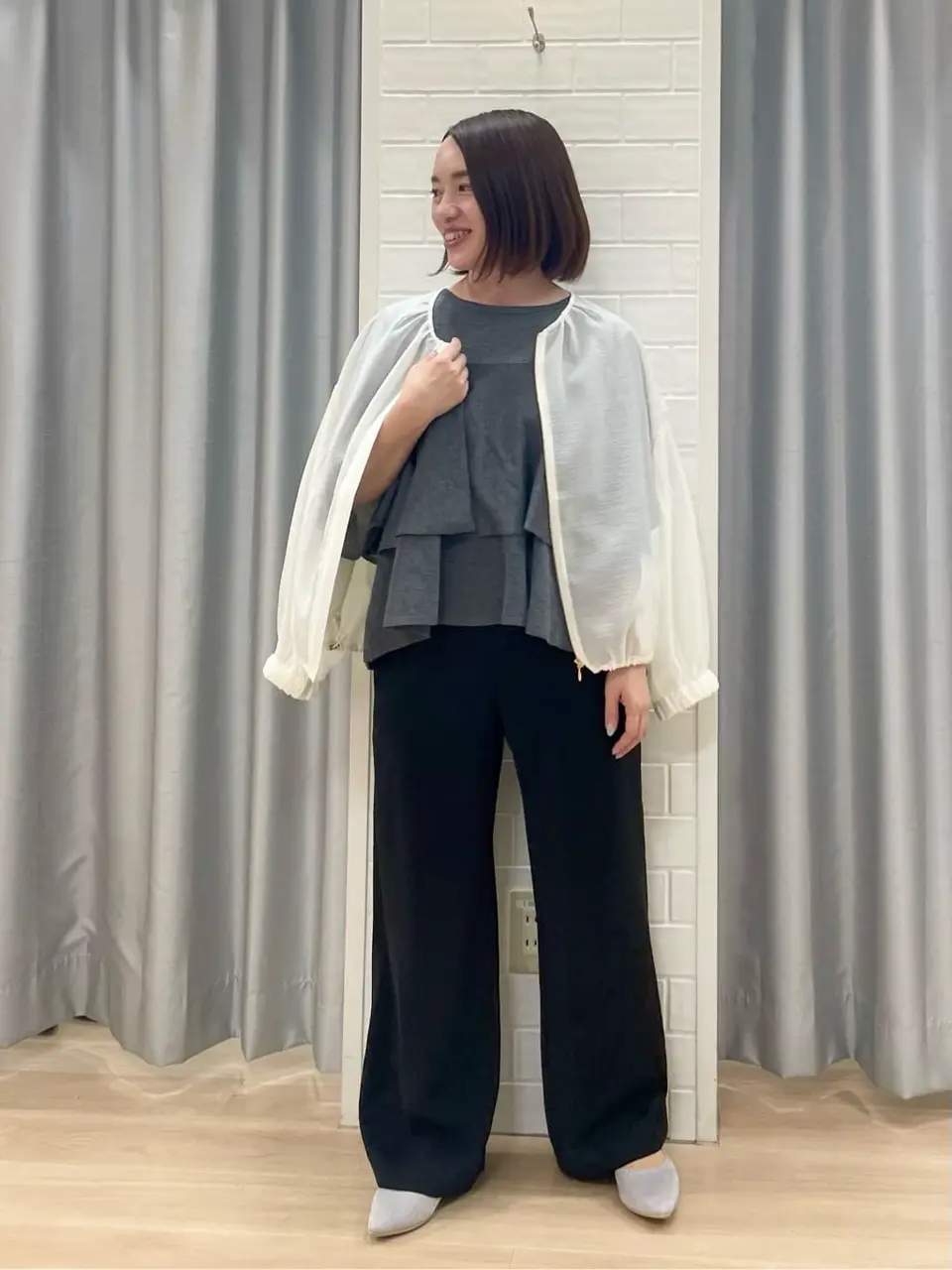 ANY SIS 丸岡 コーディネート画像