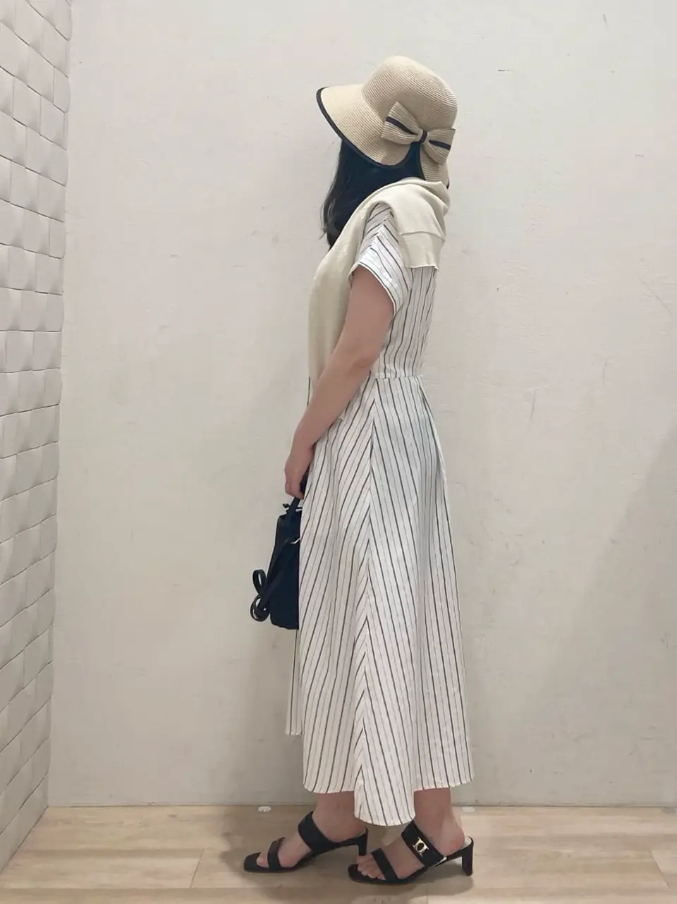 ANY SIS 川根　彩 コーディネート画像