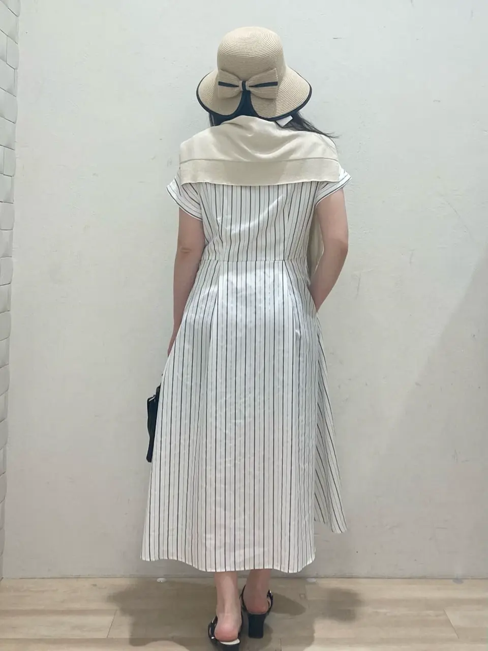 ANY SIS 川根　彩 コーディネート画像