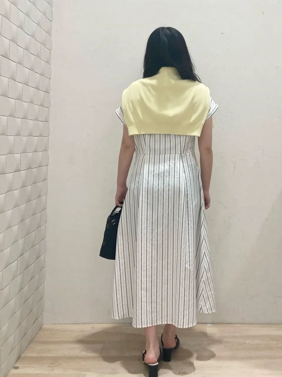 ANY SIS 川根　彩 コーディネート画像