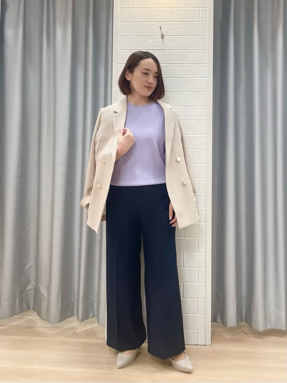 ANY SIS 丸岡 コーディネート画像