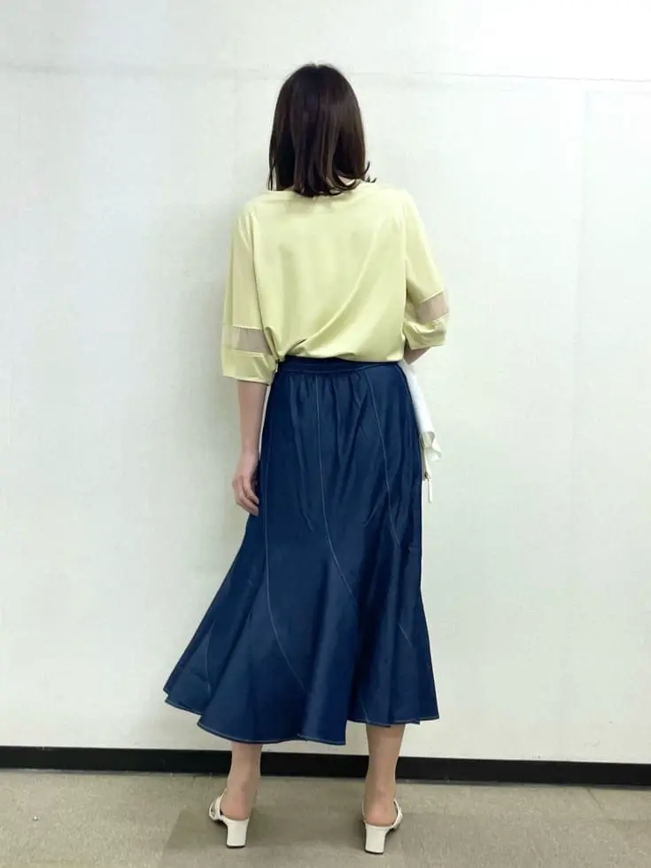 ANY SIS 小山 コーディネート画像