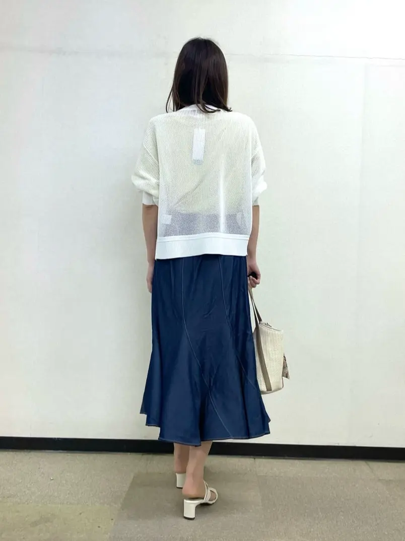 ANY SIS 小山 コーディネート画像