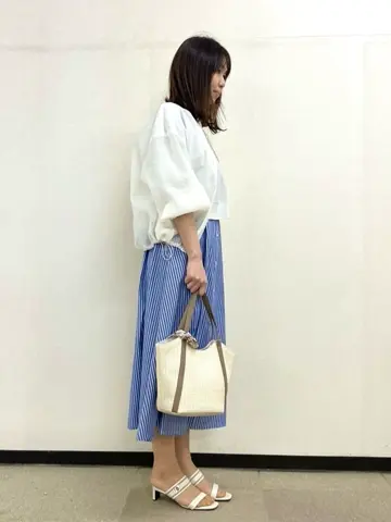 ANY SIS 小山 コーディネート画像